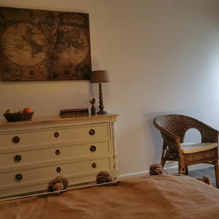 Bed & Breakfast Les Chambres De La Sorciere Verte